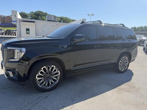 Onyx Black 2023 GMC Yukon Denali Ultimate