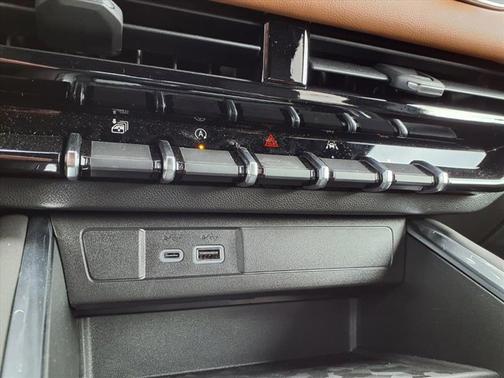 2026 GMC Canyon 4WD AT4