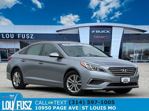 2016 Hyundai SONATA SE