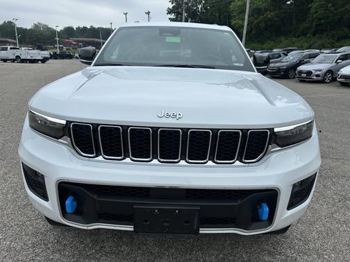 2022 Jeep Grand Cherokee 4xe Overland