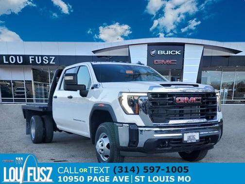 2025 GMC Sierra 3500 Pro