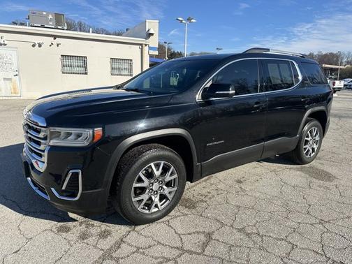 2021 GMC Acadia SLT