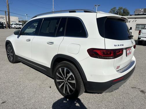 2022 Mercedes-Benz GLB 250 GLB 250