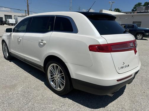 2016 Lincoln MKT EcoBoost