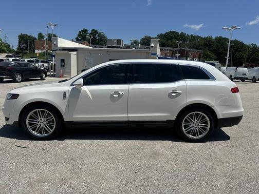 2016 Lincoln MKT EcoBoost