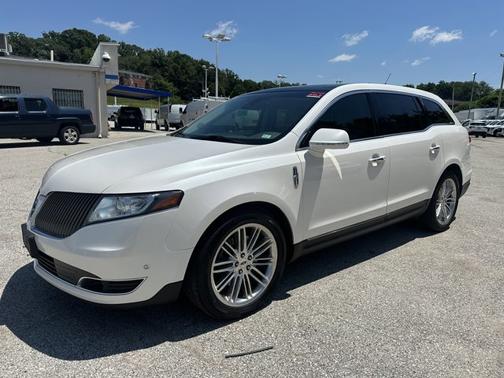 2016 Lincoln MKT EcoBoost