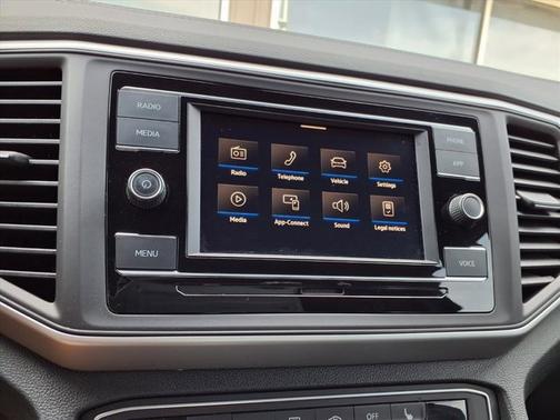 2022 Volkswagen Atlas Cross Sport 2.0T SE