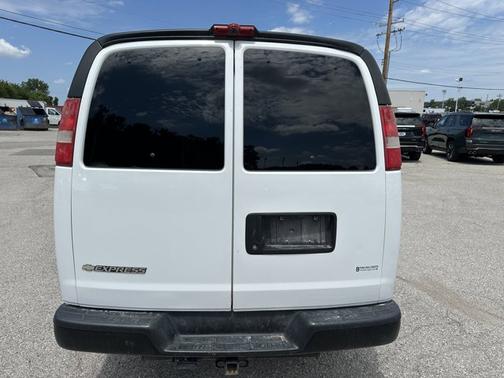 2017 Chevrolet Express 2500 Work Van