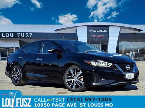 2023 Nissan Maxima SV