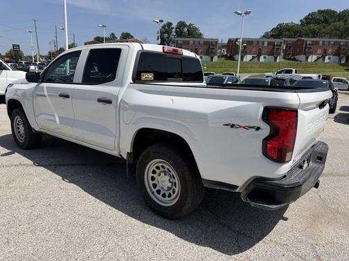 Summit White 2023 Chevrolet Colorado 4WD Work Truck