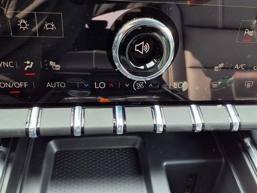 2026 GMC Acadia FWD Elevation