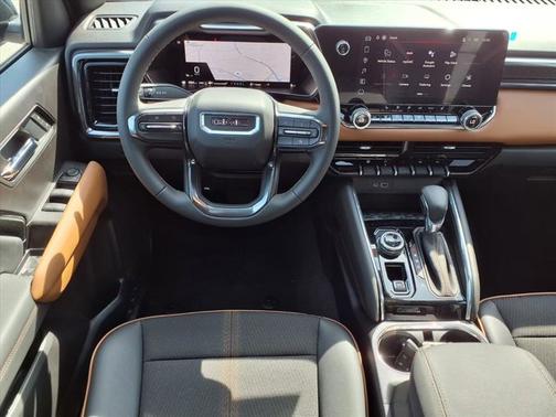 2026 GMC Canyon 4WD AT4