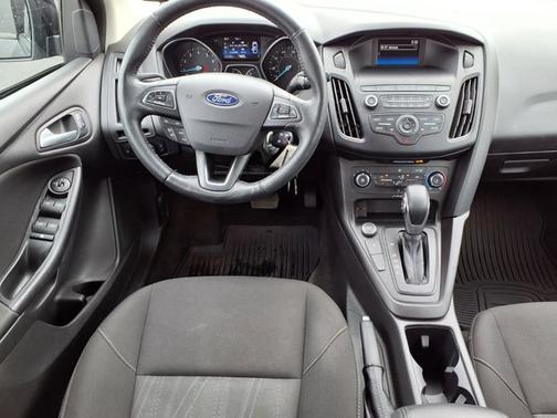 Shadow Black 2018 Ford Focus SE