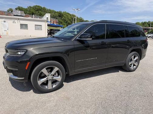 Rocky Mountain Pearlcoat 2022 Jeep Grand Cherokee L Limited