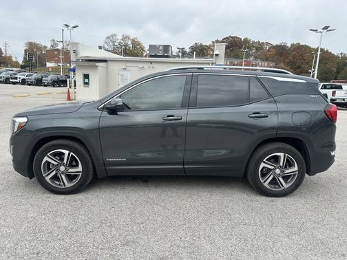 2021 GMC Terrain SLT