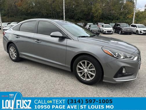 2019 Hyundai SONATA SE