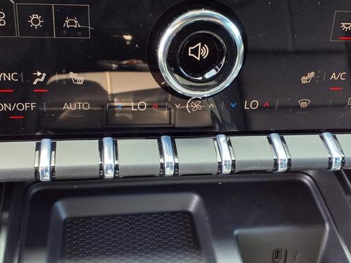 Summit White 2026 GMC Acadia FWD Elevation