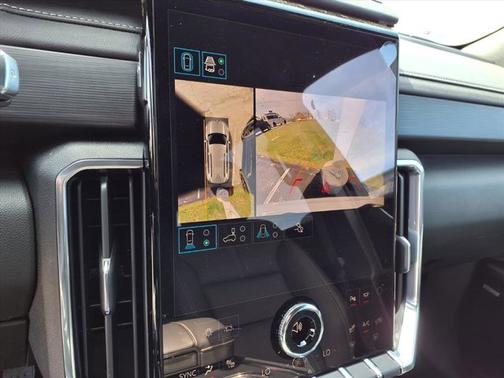 Summit White 2026 GMC Acadia FWD Elevation