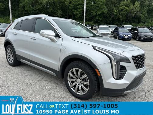 2022 Cadillac XT4 AWD Premium Luxury