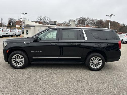 2021 GMC Yukon XL SLT
