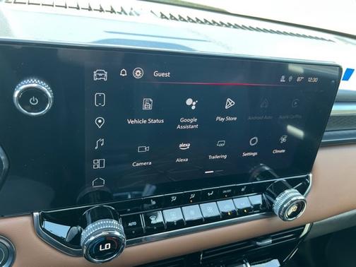 2025 GMC Canyon 4WD AT4