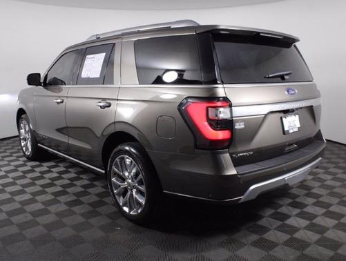 Photo 4 of 33 of 2019 Ford Expedition Platinum