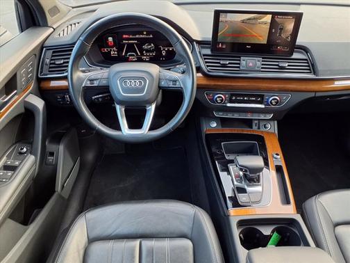 2023 Audi Q5 S line Premium Plus