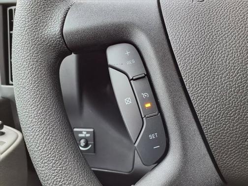 2025 GMC Savana 3500 Work Van