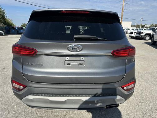 2019 Hyundai SANTA FE SE 2.4
