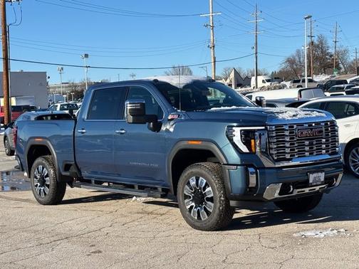 2025 GMC Sierra 2500 Denali
