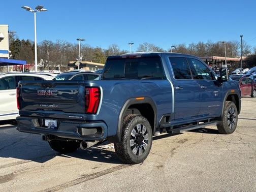 2025 GMC Sierra 2500 Denali