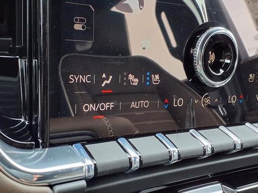 2025 GMC Yukon Denali Ultimate