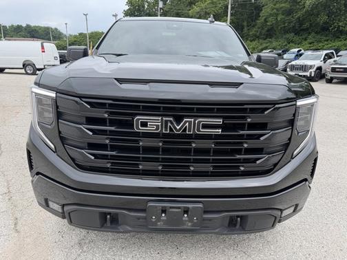 Onyx Black 2023 GMC Sierra 1500 Elevation