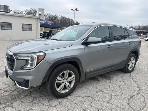 2024 GMC Terrain SLE