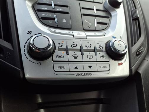 2011 Chevrolet Equinox LT w/1LT