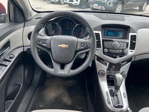 2015 Chevrolet Cruze 1LT
