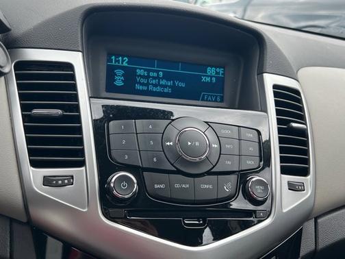 2015 Chevrolet Cruze 1LT