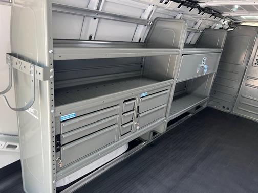 2025 GMC Savana 2500 Work Van