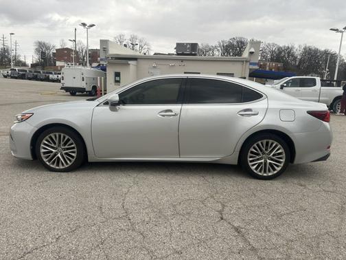 2016 Lexus ES 350 Base