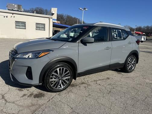 2024 Nissan Kicks SV