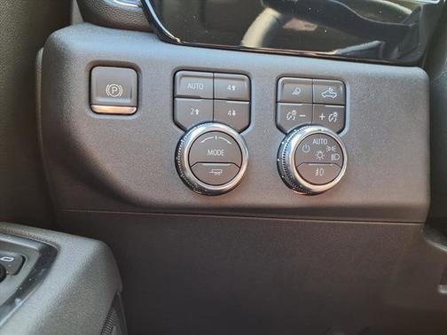 2026 GMC Sierra 2500 SLT