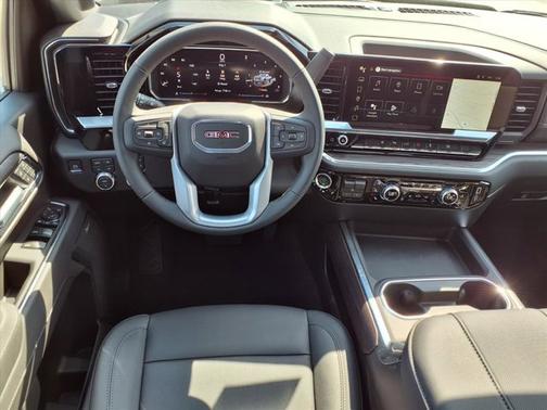 2026 GMC Sierra 2500 SLT