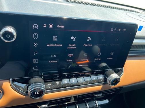 2025 GMC Canyon 4WD AT4