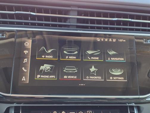 2022 Audi Q7 Premium Plus