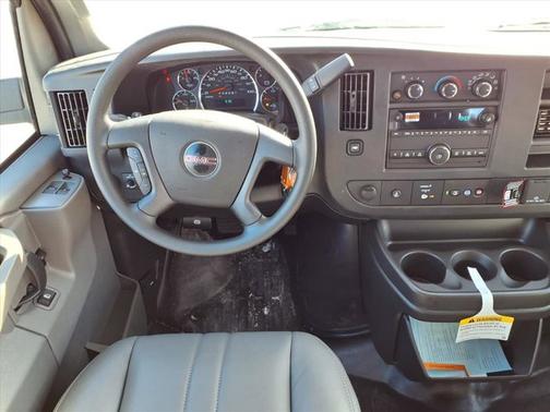 2025 GMC Savana 2500 Work Van
