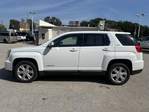 2017 GMC Terrain SLE-1