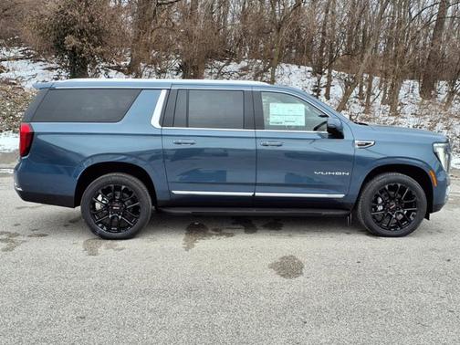 2025 GMC Yukon XL Elevation