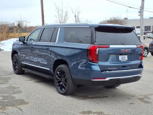 2025 GMC Yukon XL Elevation