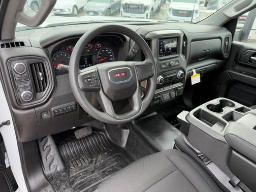 2025 GMC Sierra 2500 Pro