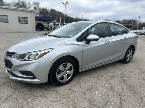 2018 Chevrolet Cruze LS